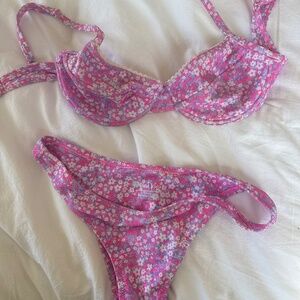 Kulani kinis bikini top and bottom size M
